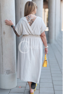 Kleid in Beige – Große Größen | Cavaricci.de