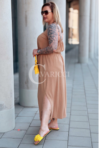 Kleid in Karamell – Große Größen | Cavaricci.de