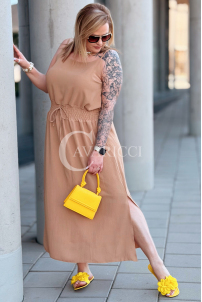 Kleid in Karamell – Große Größen | Cavaricci.de