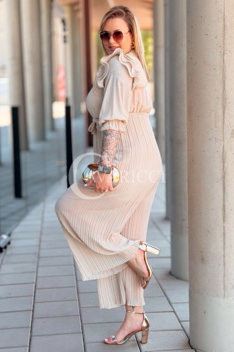 Jumpsuit in Beige – Große Größen | Cavaricci.de