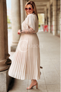 Kleid in Beige – Große Größen | Cavaricci.de
