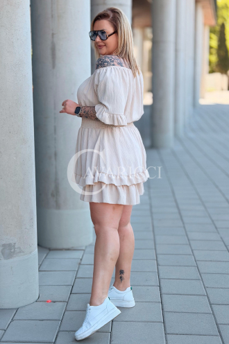 Jumpsuit in Beige – Große Größen | Cavaricci.de