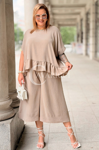 Jumpsuit in Taupe – Große Größen | Cavaricci.de