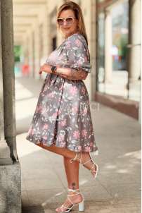 Kleid in Taupe – Große Größen | Cavaricci.de