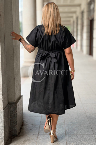Kleid in Schwarz – Große Größen | Cavaricci.de