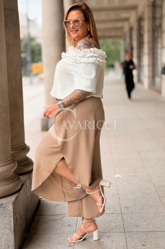 Hose in Beige – Große Größen | Cavaricci.de