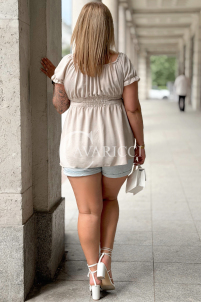 Bluse in Taupe – Große Größen | Cavaricci.de