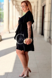 Kleid in Schwarz – Große Größen | Cavaricci.de