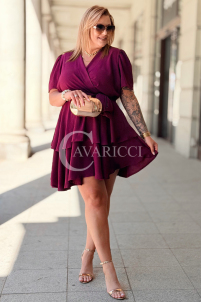 Kleid FLAMINIA – Wickelausschnitt & Volant in Purpur