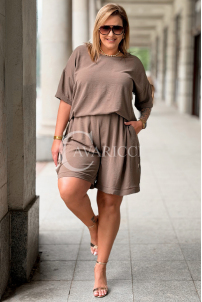 Set BARI Plus Size – Bluse & Shorts elegant mit Goldknöpfen