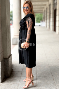 TUNIA Sommerkleid Schwarz mit Rose – Elegant & Bequem