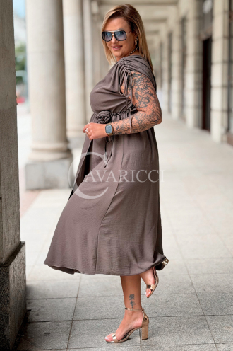 Kleid TUNIA Fango – Sommerkleid mit Rose & Wickelausschnitt