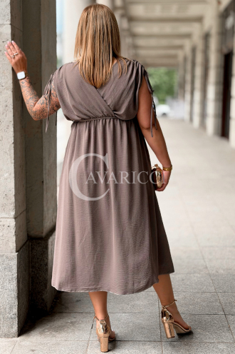Kleid TUNIA Fango – Sommerkleid mit Rose & Wickelausschnitt