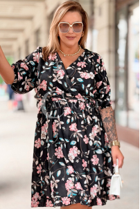 ANIKA Kleid Schwarz – Blumenprint & Wickelausschnitt