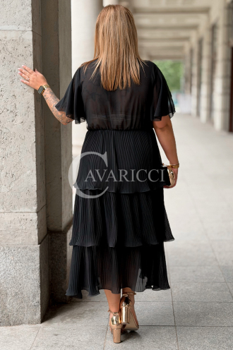 XELLA Plissiertes Midikleid mit Wickelausschnitt – Schwarz