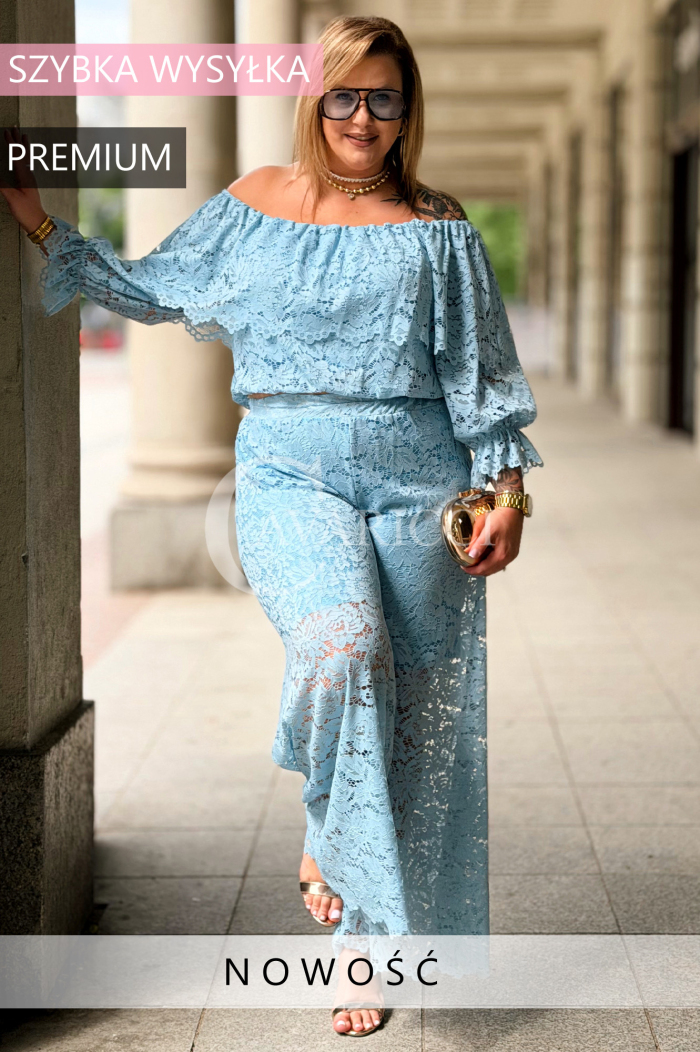 Jumpsuit in Hellblau – Große Größen | Cavaricci.de
