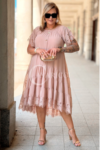 Kleid in Puderrosa – Große Größen | Cavaricci.de