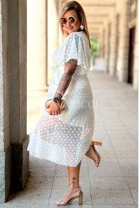 Allegra Kleid – Tüll-Midi mit Tupfen & V-Ausschnitt Ecru