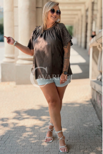 Bluse DALILA – Ajour-Stickerei & femininer Schnitt