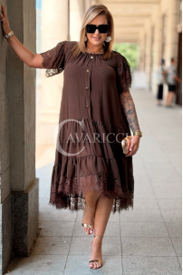 Premium Kleid WINETTA – Spitze, Goldknöpfe & Wow-Effekt