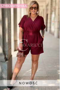 Jumpsuit Elisa Weinrot – Wickelausschnitt & Komfort