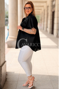 Bluse MONA Schwarz – Bauchkaschierend & Stilvoll