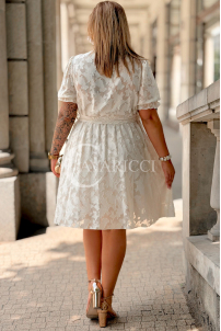Kleid LUCIANA Beige – Elegantes Wickelkleid mit Gürtel