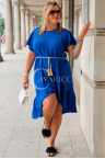 Kleid AGOSTINA – Leichtes Kleid mit Gürtel, Schnitt für Bewegungsfreiheit und Wow-Effekt Farbe Kornblumenblau